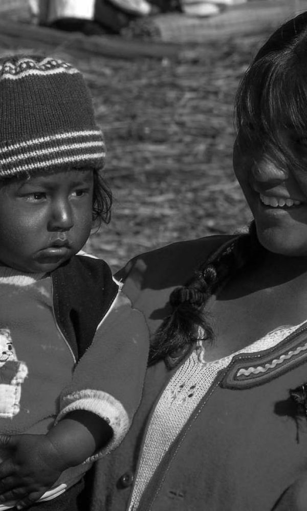 GRUPO DE INICIATIVA NACIONAL POR LOS DERECHOS DEL NIÑO  "Por que soñanos con otro mundo posible"...